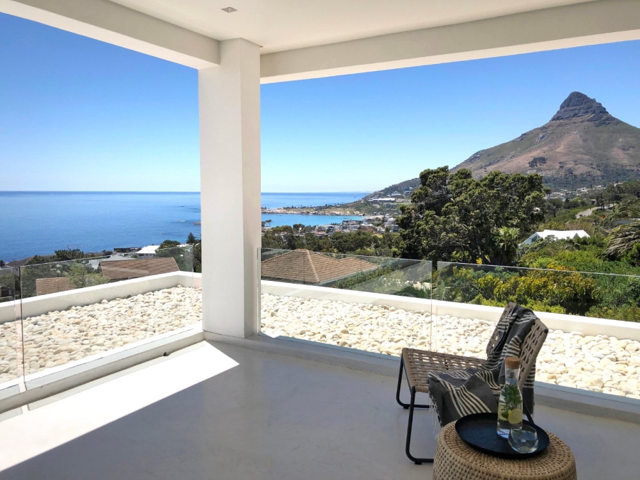 To Let 8 Bedroom Property for Rent in Bakoven Western Cape
